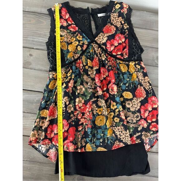 NWT Hazel Black‎ Floral Lace Trim Sleeveless Dressy Tank Top Size XS - Picture 7 of 7